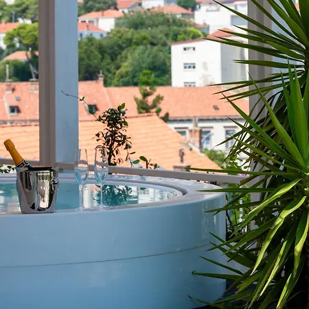 Penthouse Mediterraneo