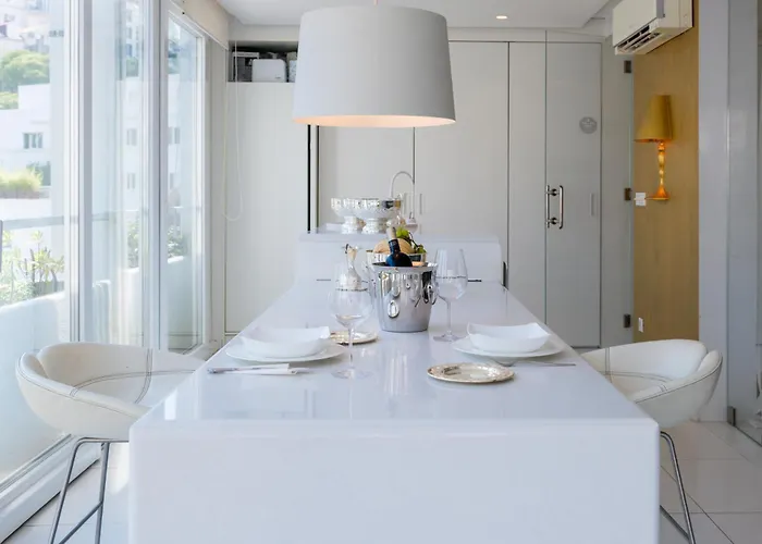 Penthouse Mediterraneo 公寓