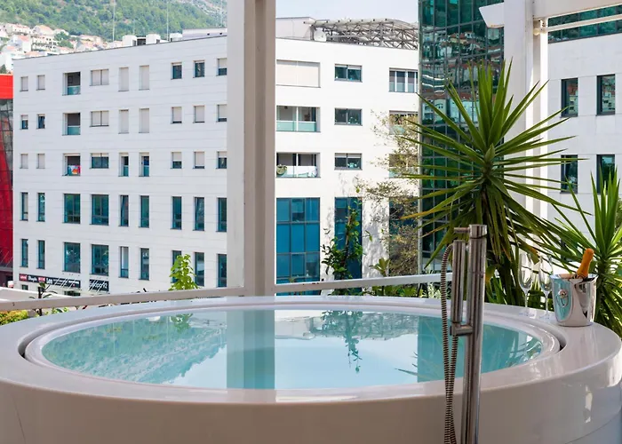 公寓 Penthouse Mediterraneo *
