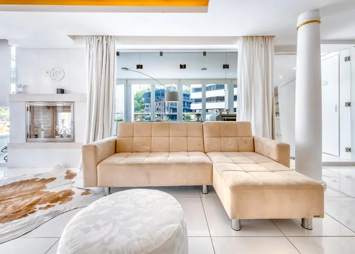 Penthouse Mediterraneo