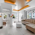 Penthouse Mediterraneo Apartamento